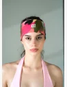 KFIT čelenka je vyrobená z priedušného a ľahkého materiálu, ktorý rýchlo schne a odvádza pot.