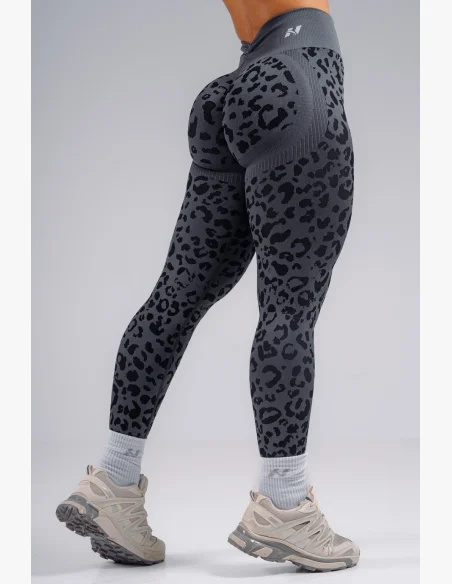 NEBBIA Kompresné push-up legíny s leopardím vzorom PRIMAL čierne