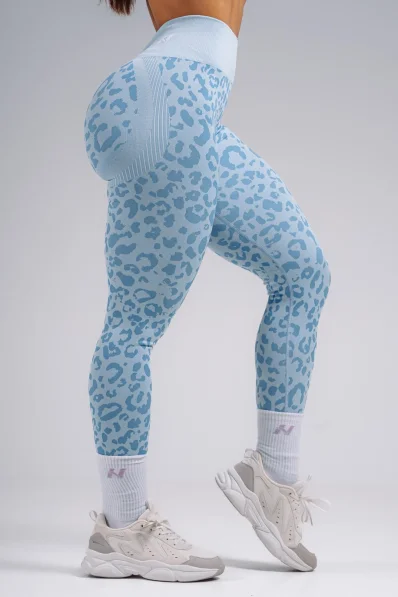 NEBBIA Kompresné push-up legíny s leopardím vzorom PRIMAL modré 2