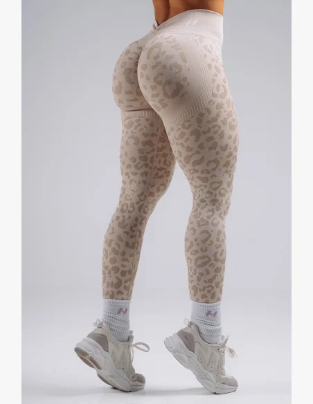 NEBBIA Kompresné push-up legíny s leopardím vzorom PRIMAL krémové