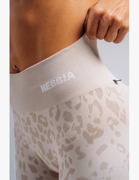 NEBBIA Kompresné push-up legíny s leopardím vzorom PRIMAL krémové