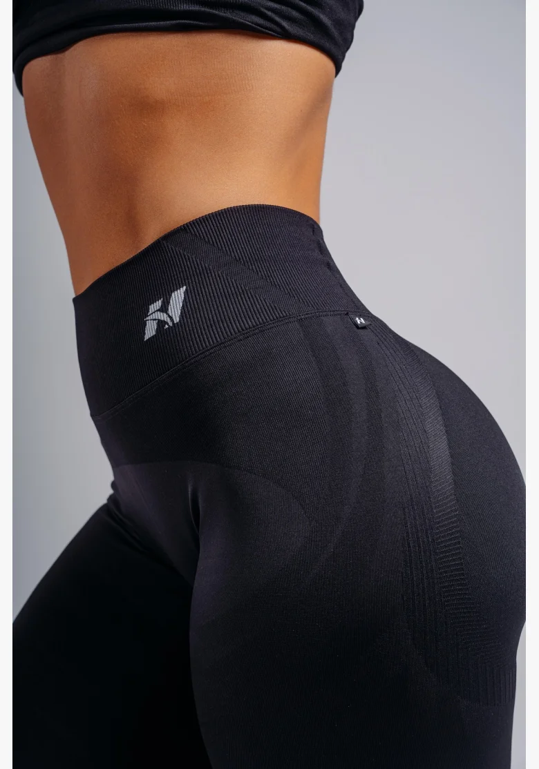 NEBBIA extra push-up legíny s vysokým pásom PRIMAL čierne