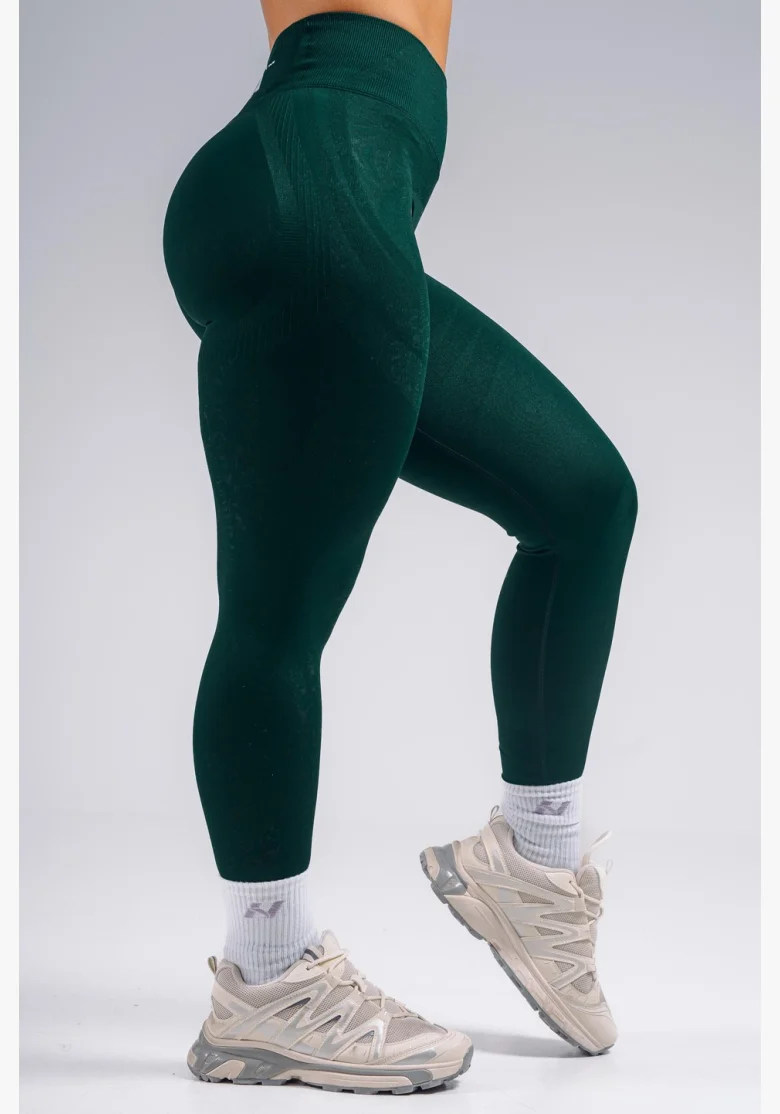 NEBBIA extra push-up legíny s vysokým pásom PRIMAL zelené