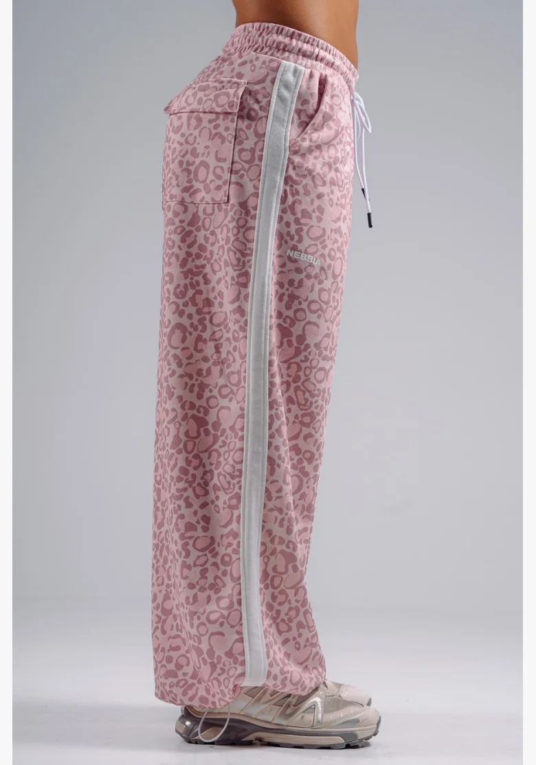 NEBBIA Baggy tepláky s leopardím vzorom PRIMAL ružové