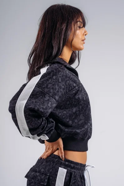 NEBBIA Polovičný zips mikina s leopardím vzorom PRIMAL čierna 2
