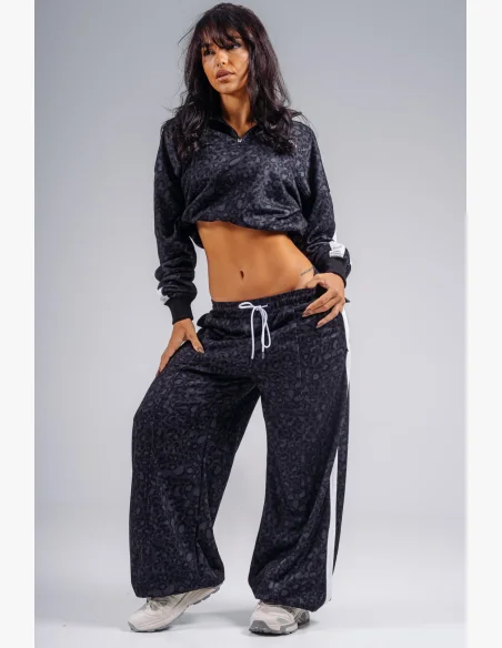 NEBBIA Polovičný zips mikina s leopardím vzorom PRIMAL čierna