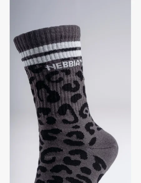 NEBBIA Crew ponožky s leopardím vzorom PRIMAL čierne