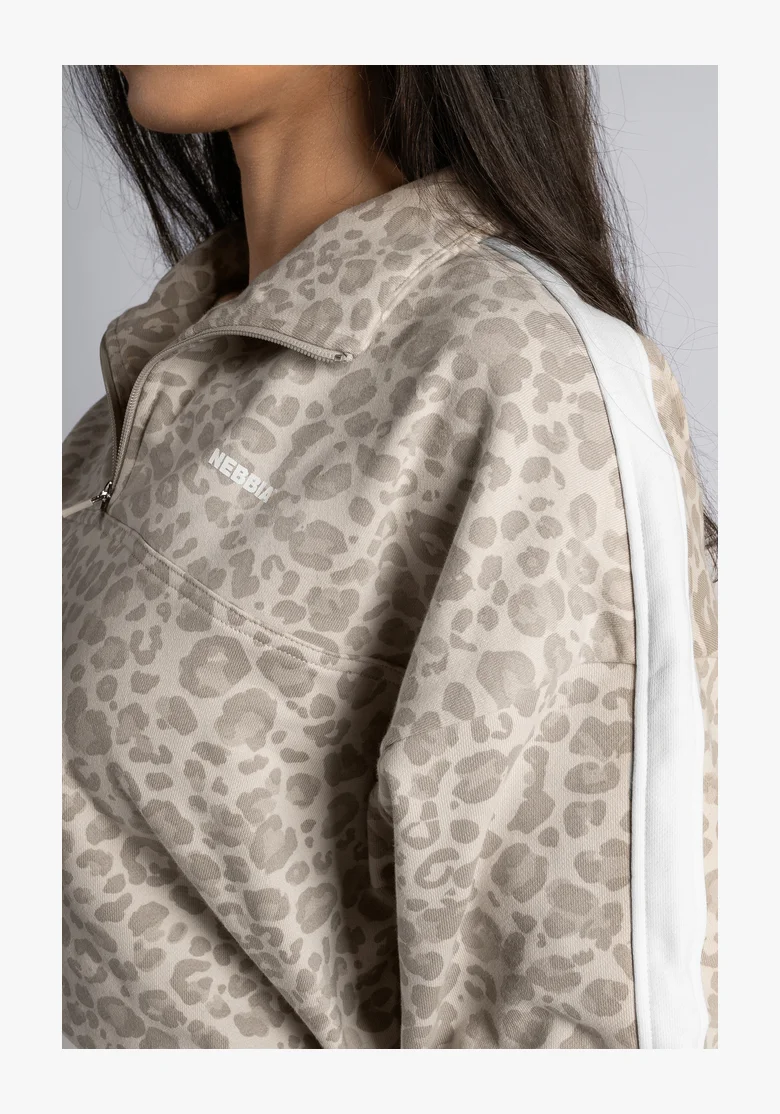 NEBBIA Polovičný zips mikina s leopardím vzorom PRIMAL krémová