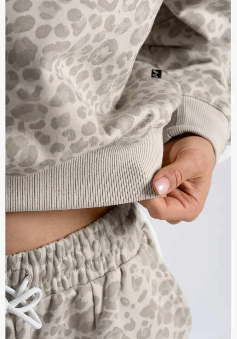 NEBBIA Polovičný zips mikina s leopardím vzorom PRIMAL krémová