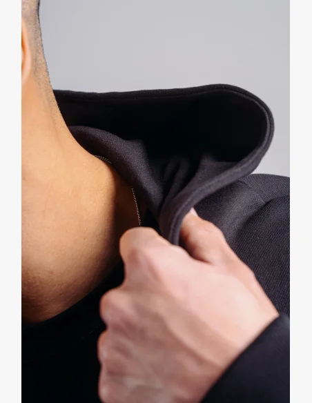 NEBBIA Mikina na zips s vyšívaným logom PRIMAL čierna