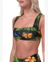 Ženy, ktoré sú aktívne, ale zároveň im záleží vyzerať dokonale trendy a upravene ocenia náš bikini top.