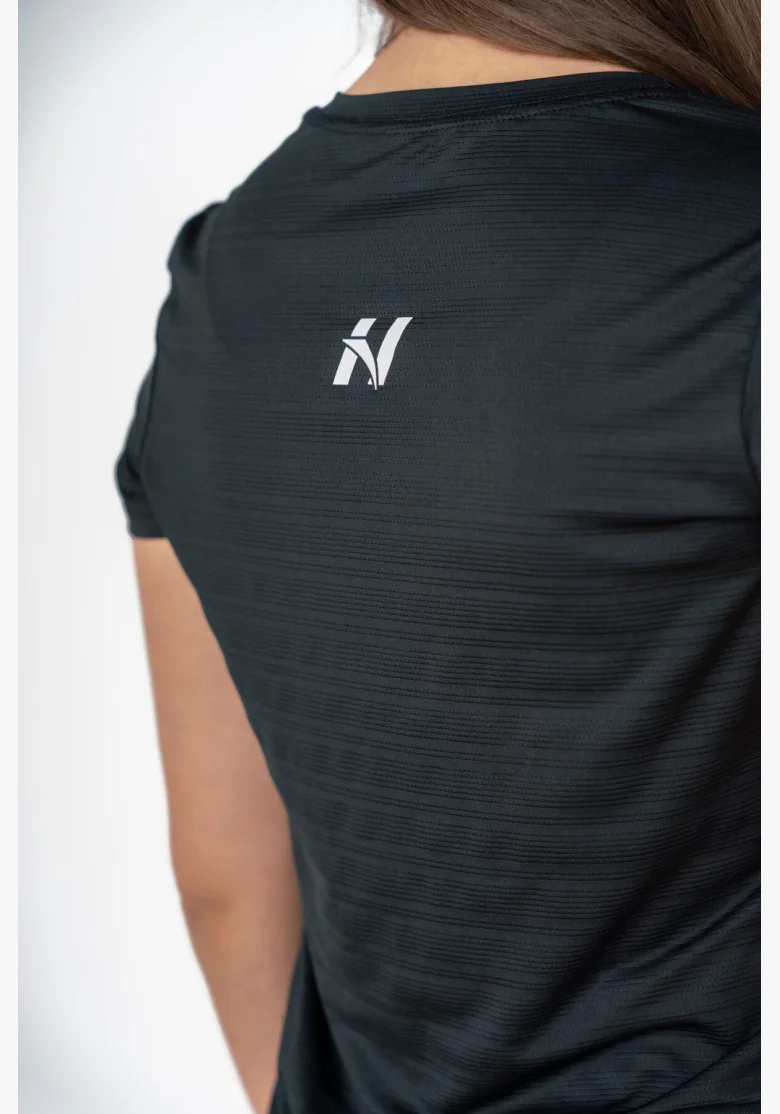 NEBBIA FIT Activewear tričko “Airy” s reflexným logom čierna
