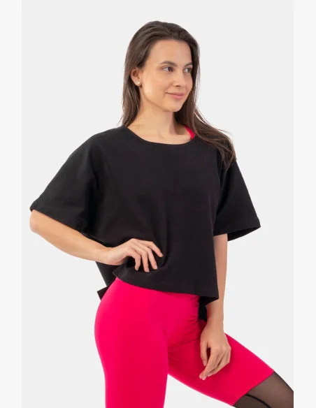 NEBBIA Voľné crop tričko „The Minimalist“ z organickej bavlny čierna