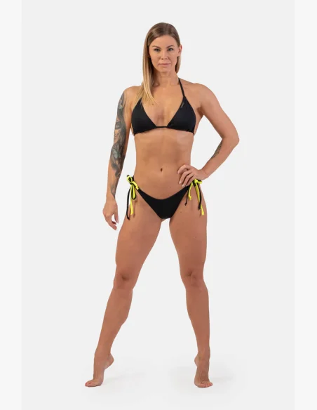 NEBBIA Trojuholníkové bikiny Classic (horný diel) čierna