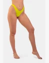 Bikini v tvare „V“ sme vyrobili s vysokým vykrojením do tvaru „V“.
