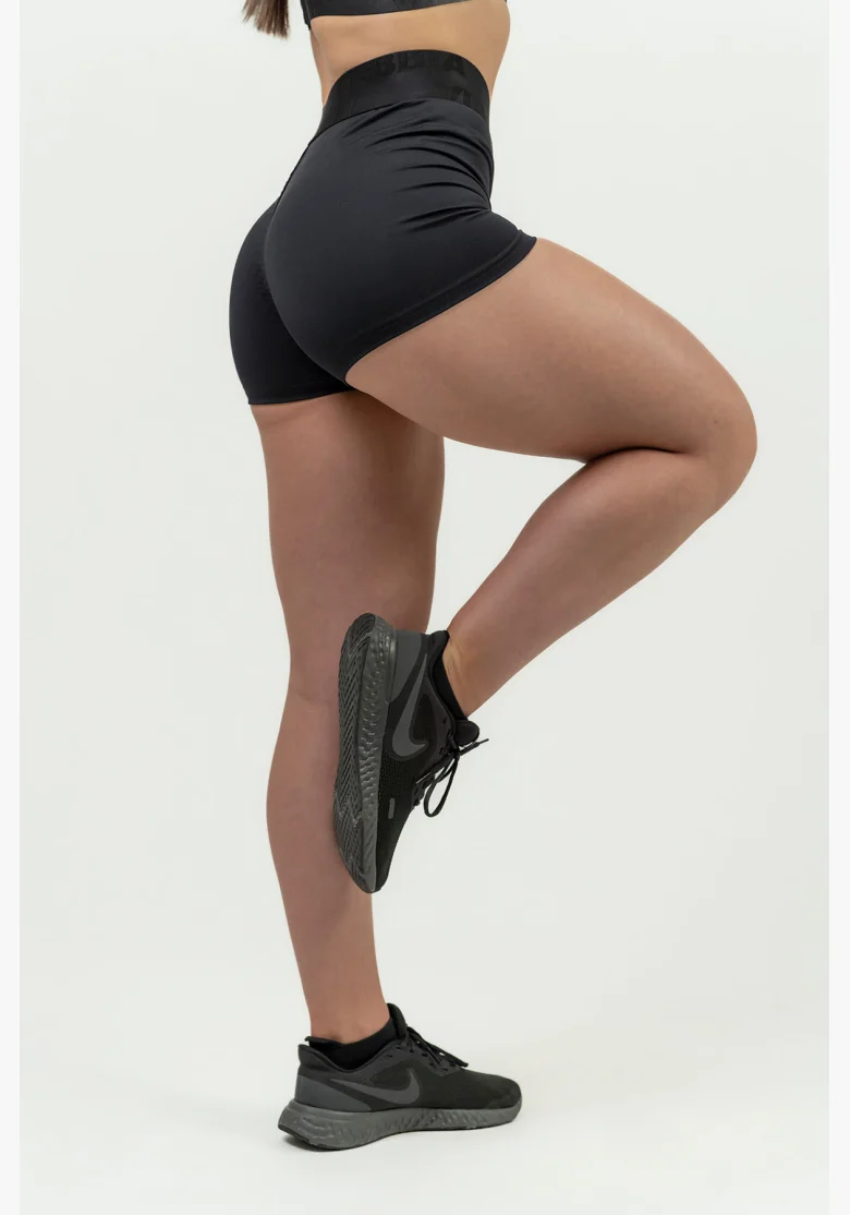 NEBBIA Dámske kompresné šortky s vysokým pásom INTENSE Leg Day čierna