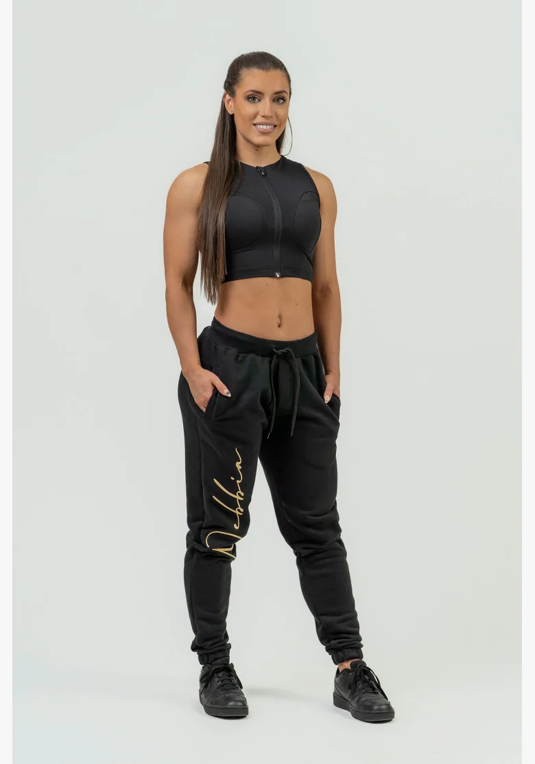 NEBBIA Dámsky crop top s vysokou podporou INTENSE Mesh čierny