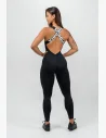 Neodmysliteľne najlepší outfit pre tvoj tréning v posilňovni. Dámsky fitness overal disponuje presným strihom, spolu s výrazným hlbokým výstrihom na chrbte a Scrunch butt efektom