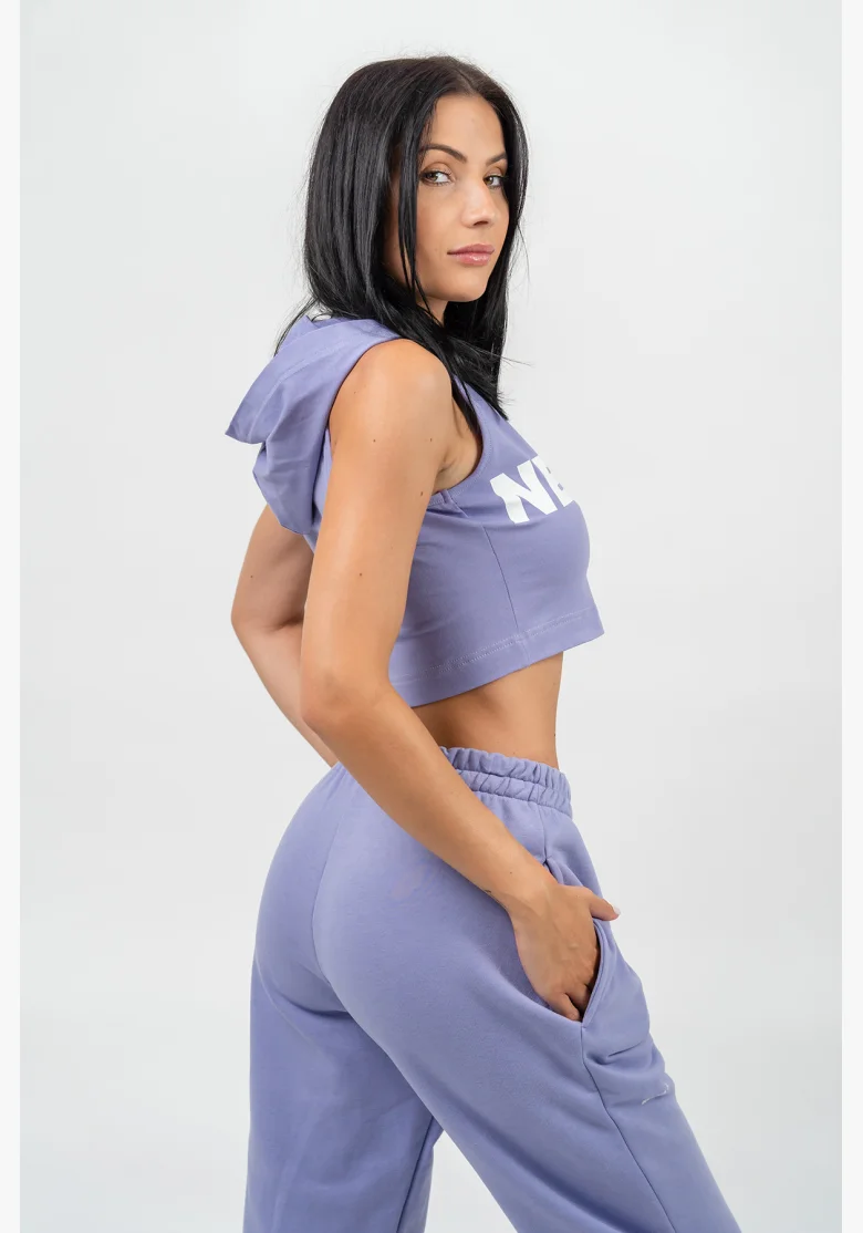 NEBBIA Crop mikina bez rukávov MUSCLE MOMMY fialová