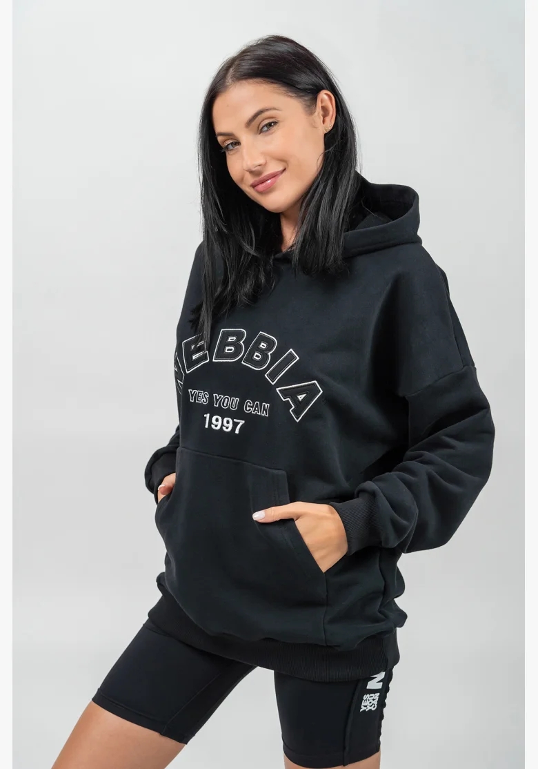 NEBBIA Oversize mikina s kapucí GYM RAT čierna