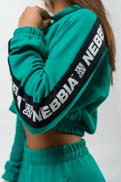 NEBBIA • Crop mikina s kapucí ICONIC zelená • Nebshop.sk 2