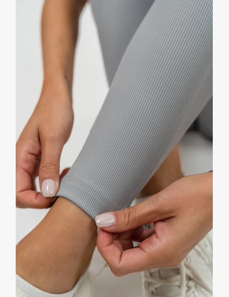 NEBBIA Tvarujúce legíny s vysokým pásom GLUTE PUMP šedá