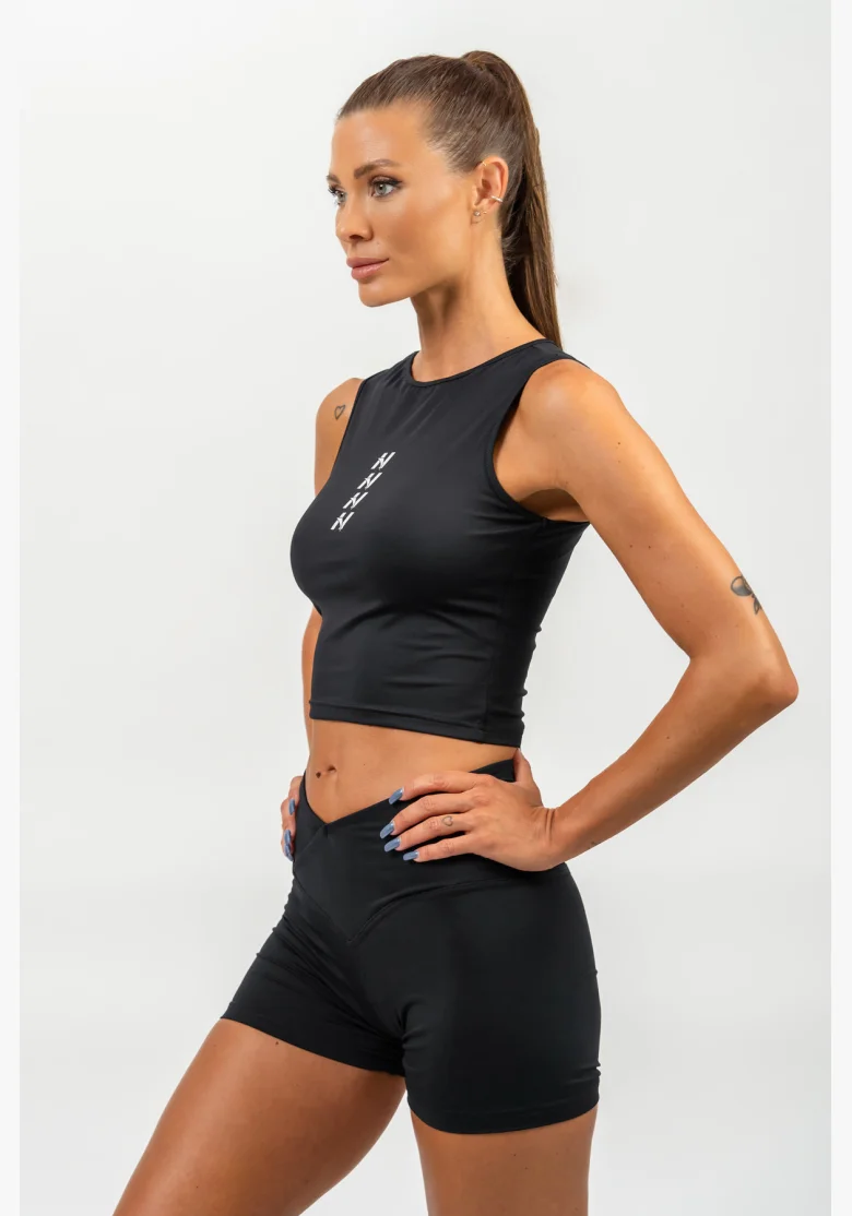 NEBBIA Crop top tričko CONFIDENCE čierna