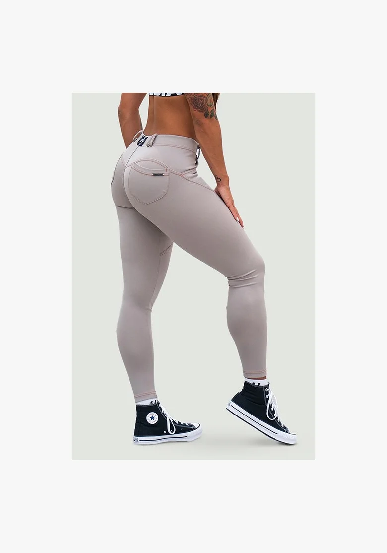 NEBBIA Bubble Butt legíny LIFT UP béžové