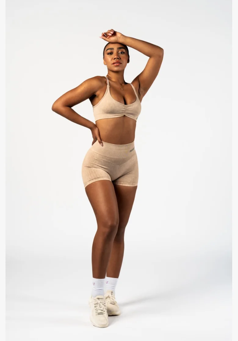 NEBBIA Bezšvové push-up šortky s vysokým pásom TOTALLY SEAMLESS krémové