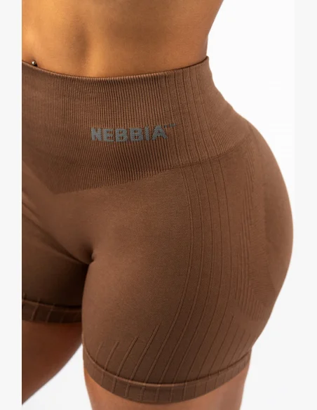 NEBBIA Bezšvové push-up šortky s vysokým pásom TOTALLY SEAMLESS hnedé