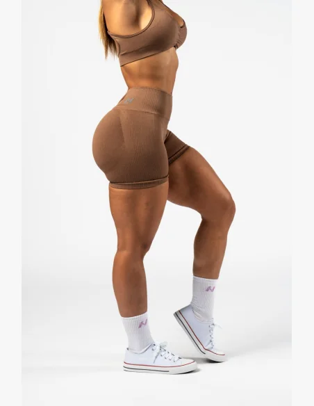 NEBBIA Bezšvové push-up šortky s vysokým pásom TOTALLY SEAMLESS hnedé