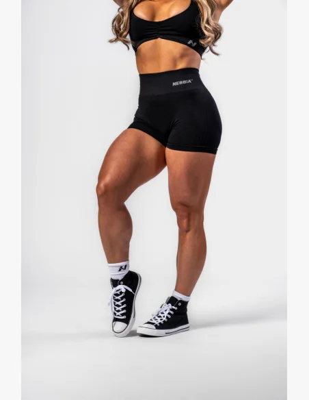 NEBBIA Bezšvové push-up šortky s vysokým pásom TOTALLY SEAMLESS čierne