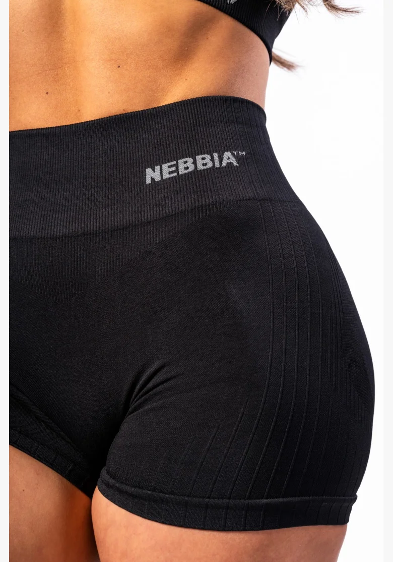 NEBBIA Bezšvové push-up šortky s vysokým pásom TOTALLY SEAMLESS čierne