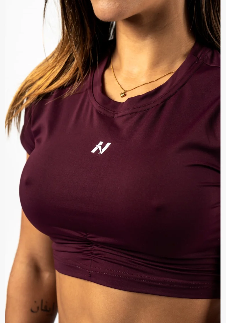 NEBBIA Open-back crop top STRONG BEAUTY bordový