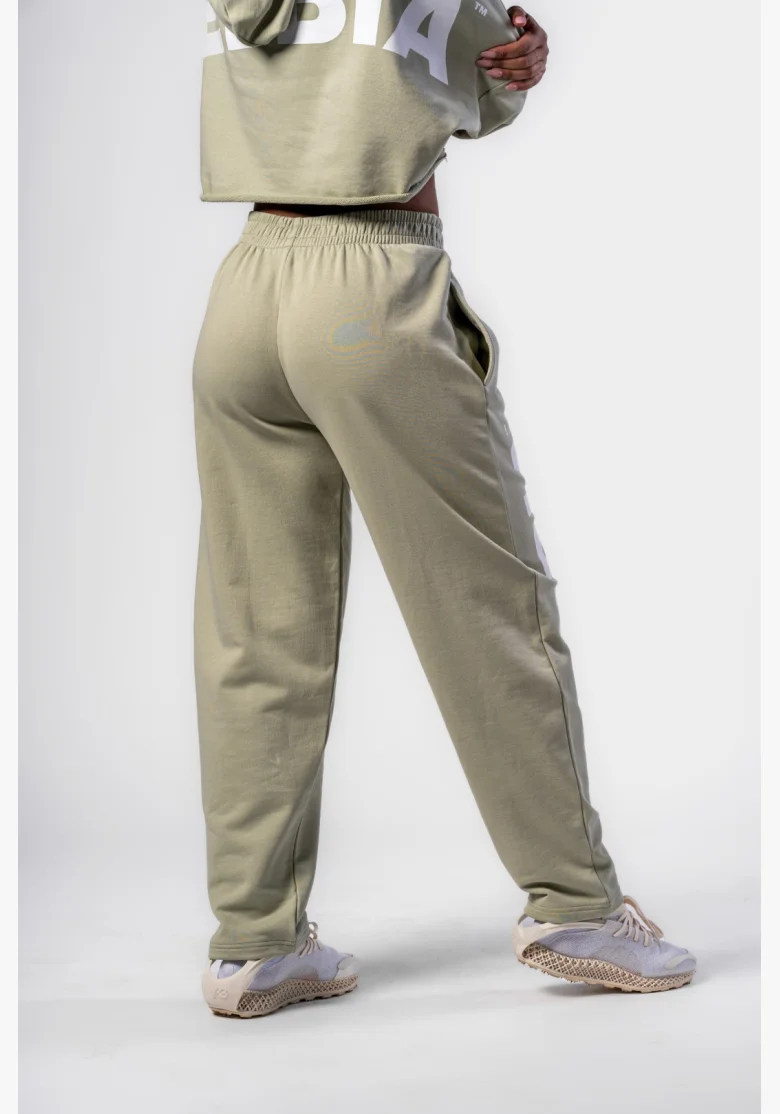 NEBBIA Voľné baggy tepláky BOYFRIEND STYLE svetlo zelené