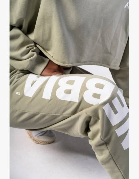 NEBBIA Voľné baggy tepláky BOYFRIEND STYLE svetlo zelené