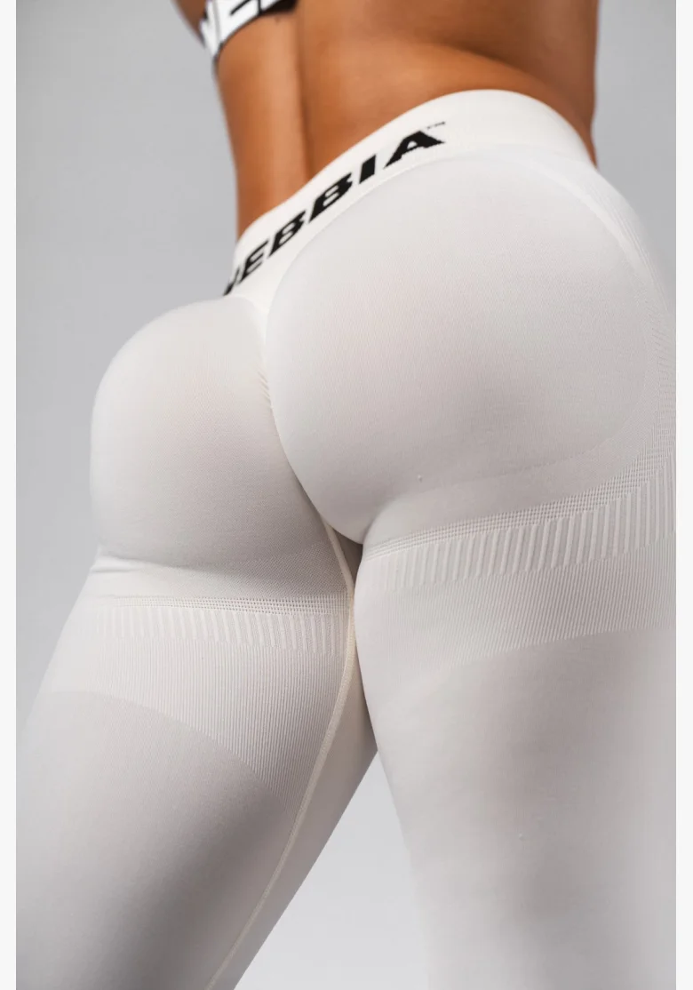 NEBBIA Bezšvové extra push-up legíny s vysokým pásom Flow Seamless krémové