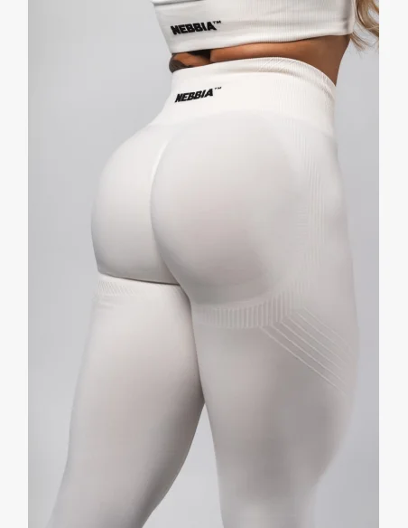 NEBBIA Tvarujúce bezšvové maximum push-up legíny FLOW SEAMLESS krémové