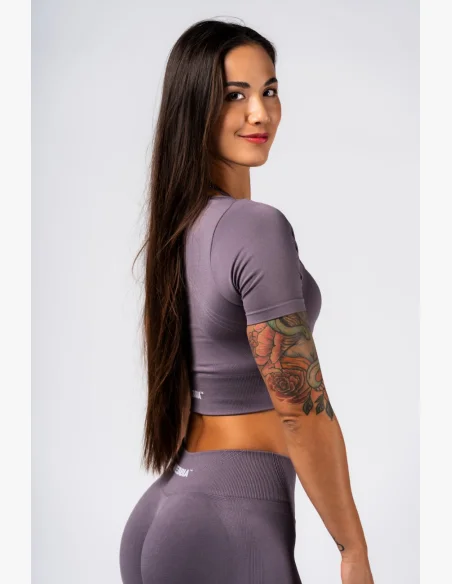 NEBBIA Tvarujúci bezšvový crop top FLOW SEAMLESS sivý