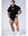 Šortky HERO kombinujú old-school gym štýl s odolným "piké" materiálom a atletickým strihom - ideálne pre každý tréning.