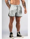 Šortky HERO kombinujú old-school gym štýl s odolným "piké" materiálom a atletickým strihom – ideálne pre každý tréning.