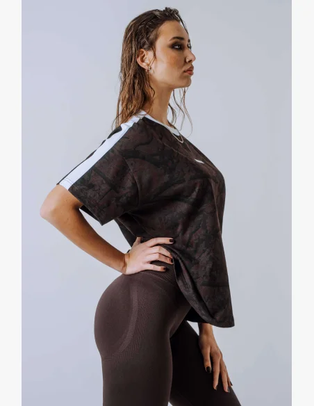 NEBBIA Relaxed fit tričko POWER camo hnedé