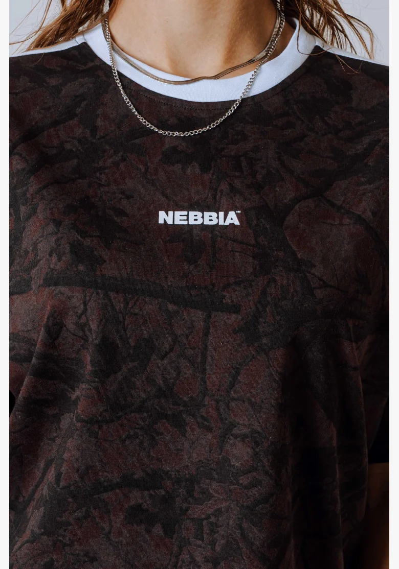 NEBBIA Relaxed fit tričko POWER camo hnedé