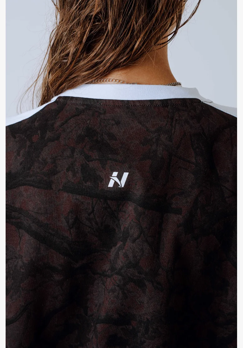 NEBBIA Relaxed fit tričko POWER camo hnedé