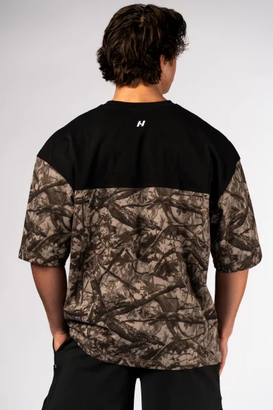 NEBBIA Oversized tričko POWER Camo bledé 2