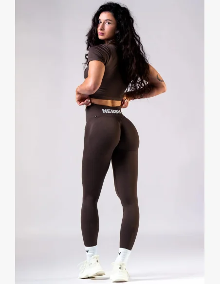 NEBBIA Seamless crop top s krátkymi rukávmi POWER hnedý