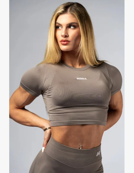 NEBBIA Seamless crop top s krátkym rukávom POWER béžový