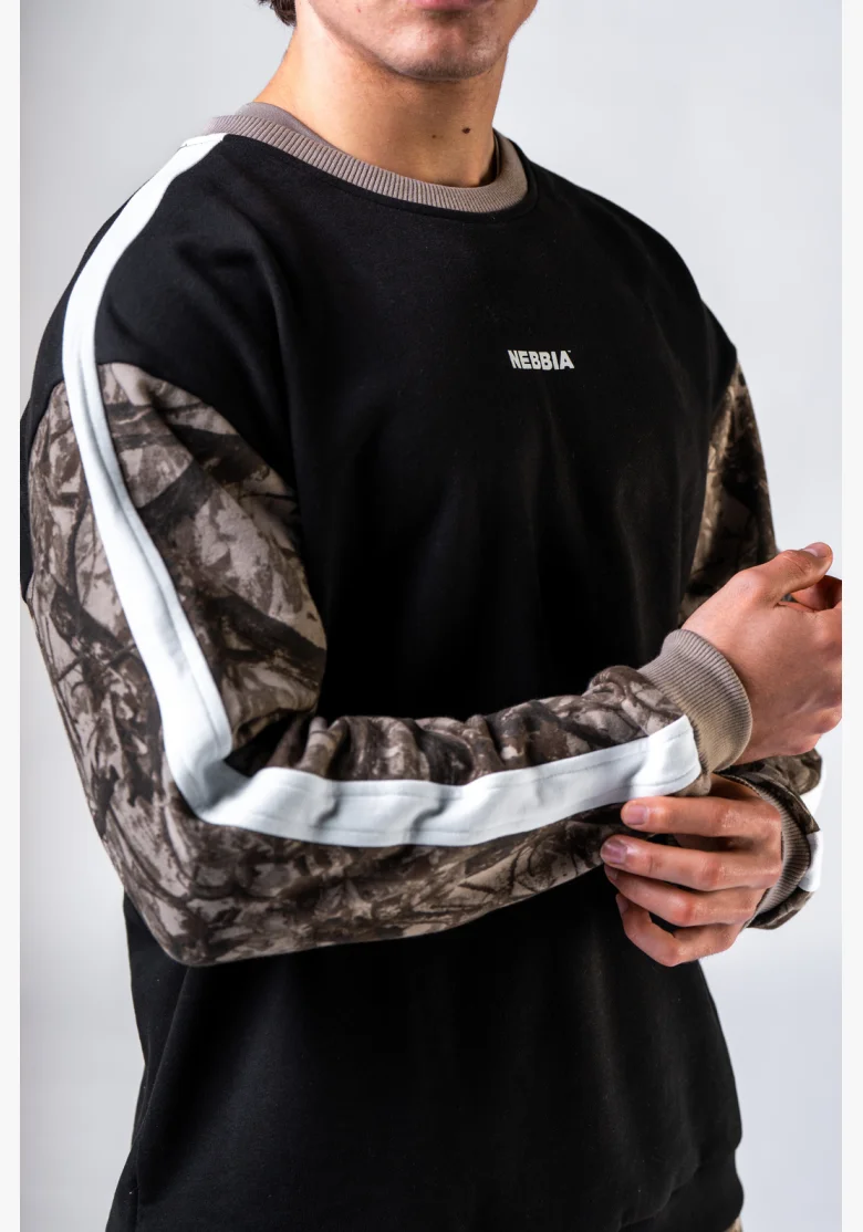 NEBBIA Relaxed fit mikina POWER Camo bledá